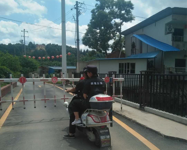 安保巡逻